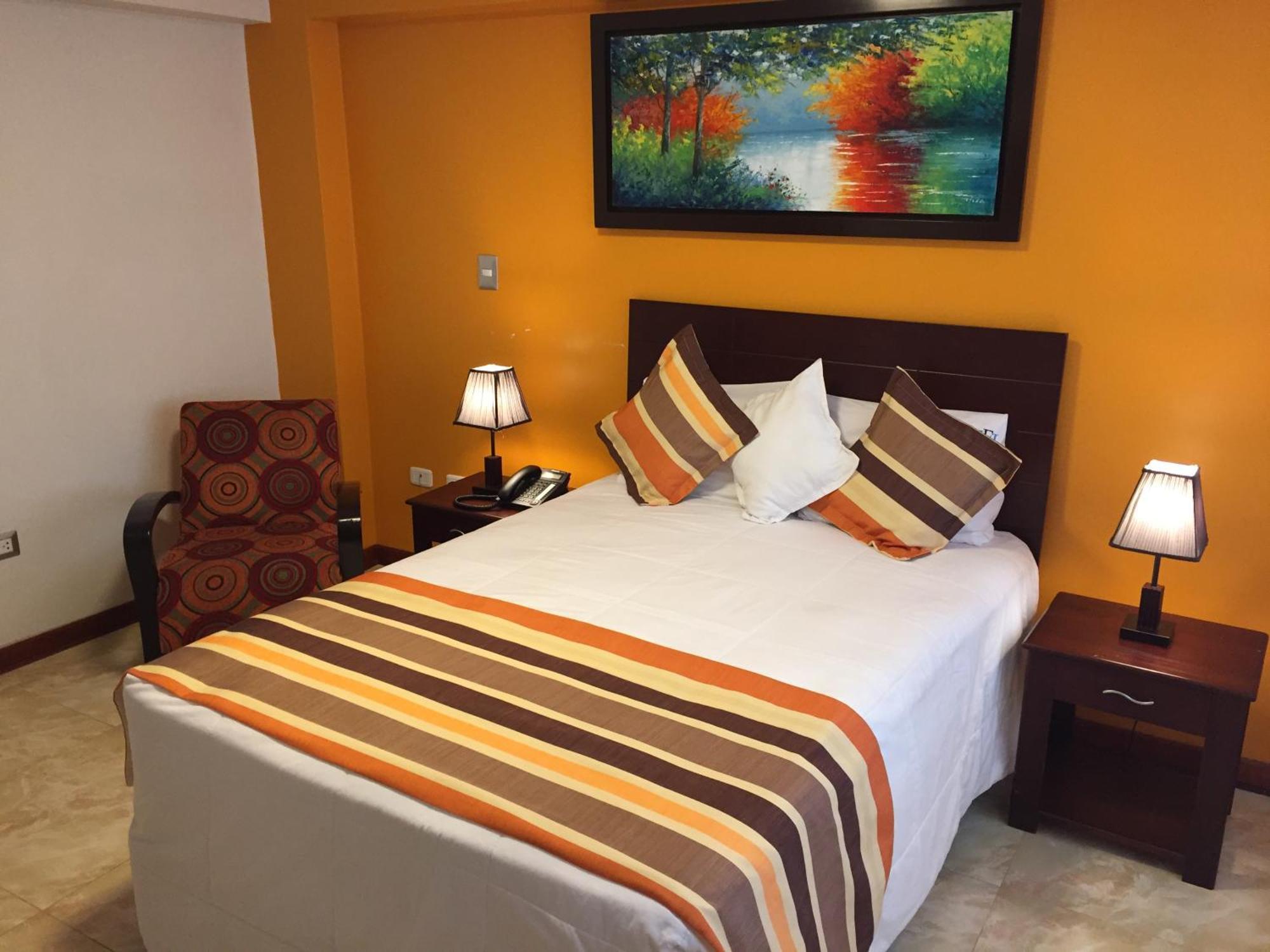 Hotel Europa Iquitos Habitación foto