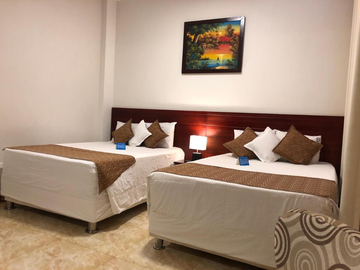 Hotel Europa Iquitos Exterior foto
